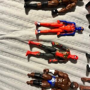 Action figure lot